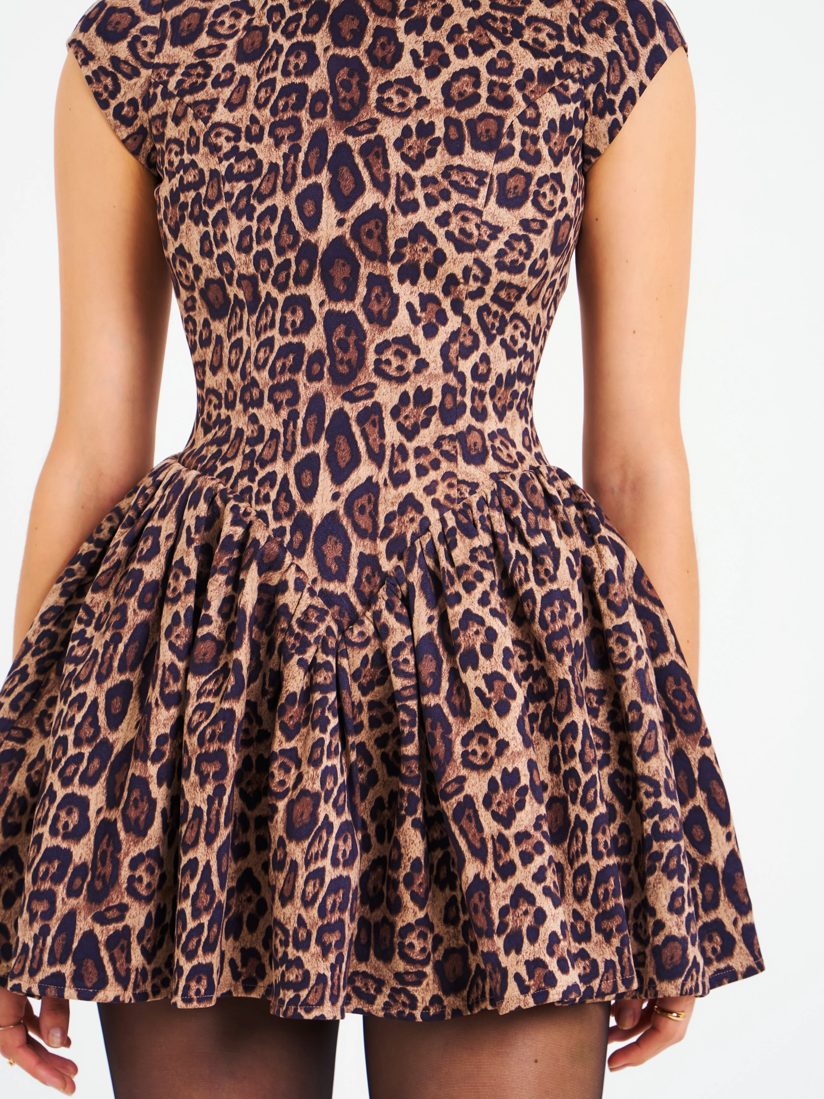 Jacqueline Backless Cheetah Print Mini Puffy Dress - Image 4