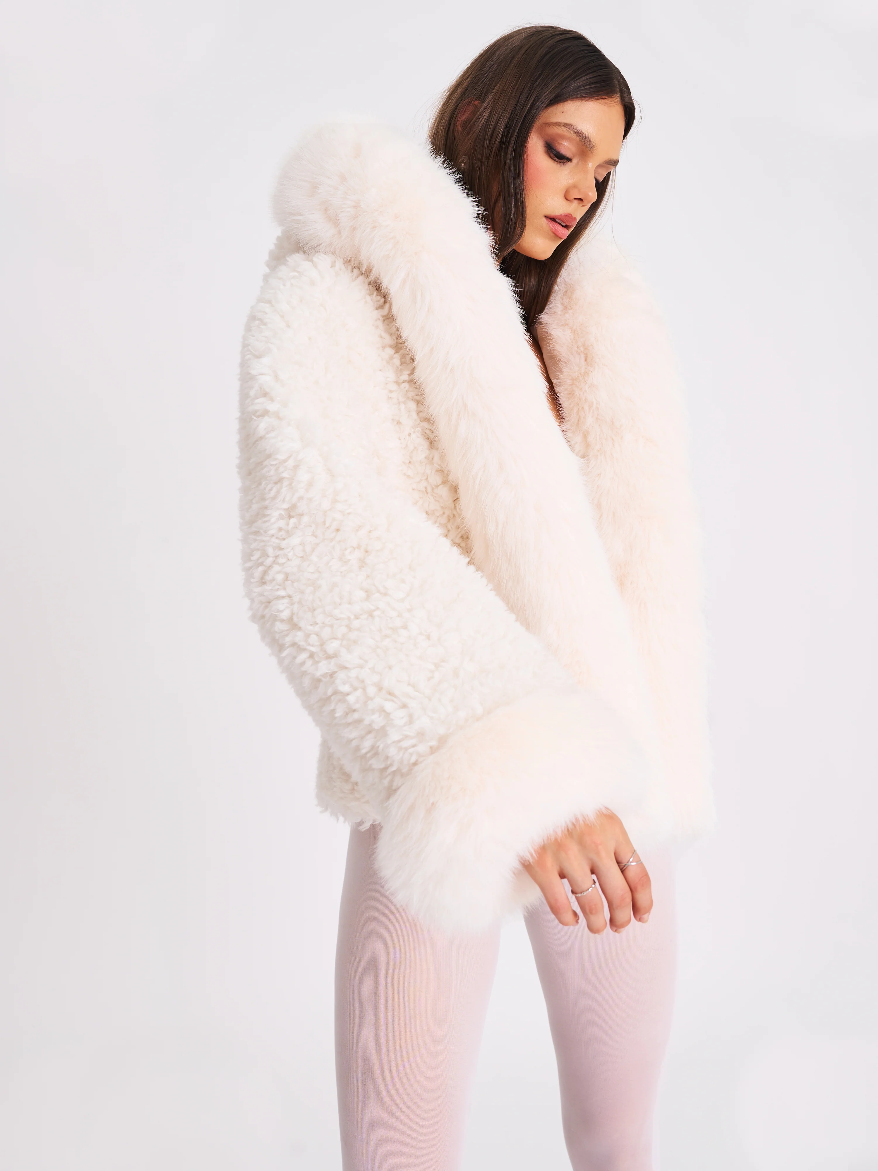 Jumbo Kali White Vegan Shearling Fur Trimmed Coat - Image 8