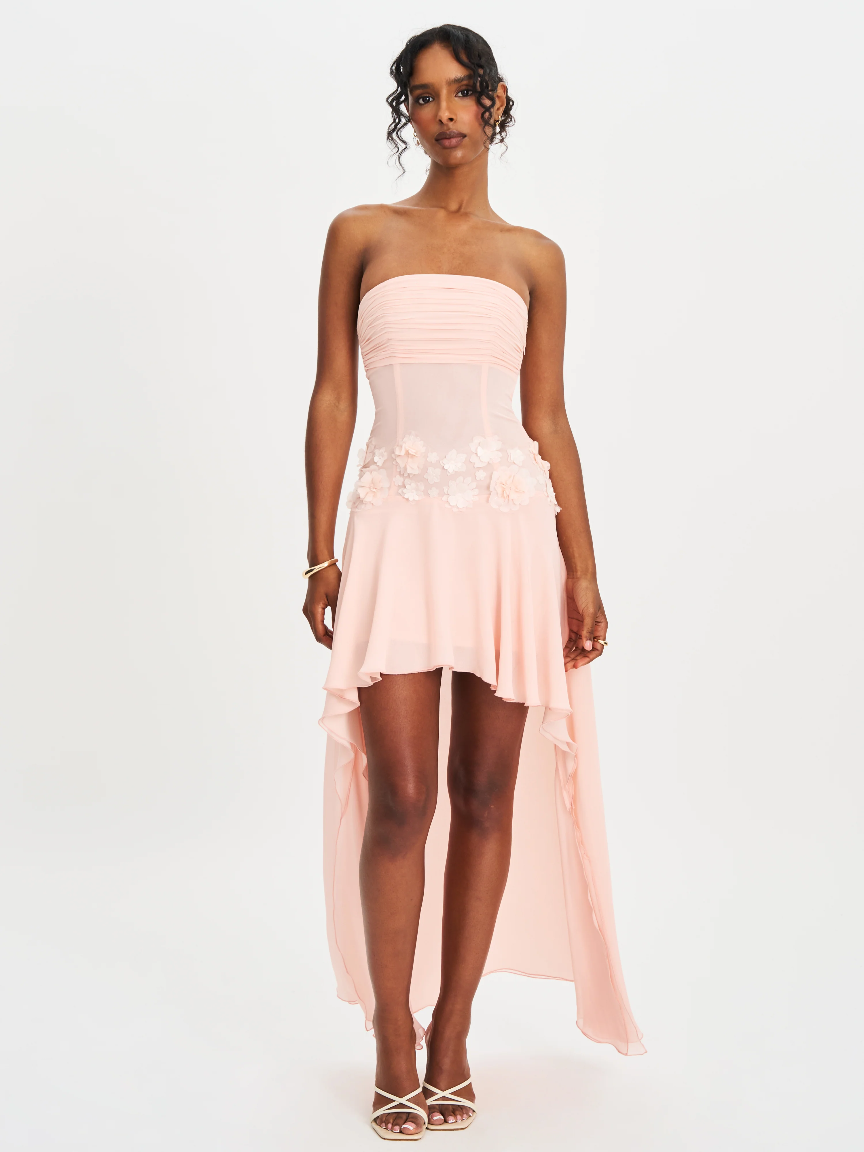 Mae Pink Ruched Breast Appliqué Trim Trailing Dress - Image 3