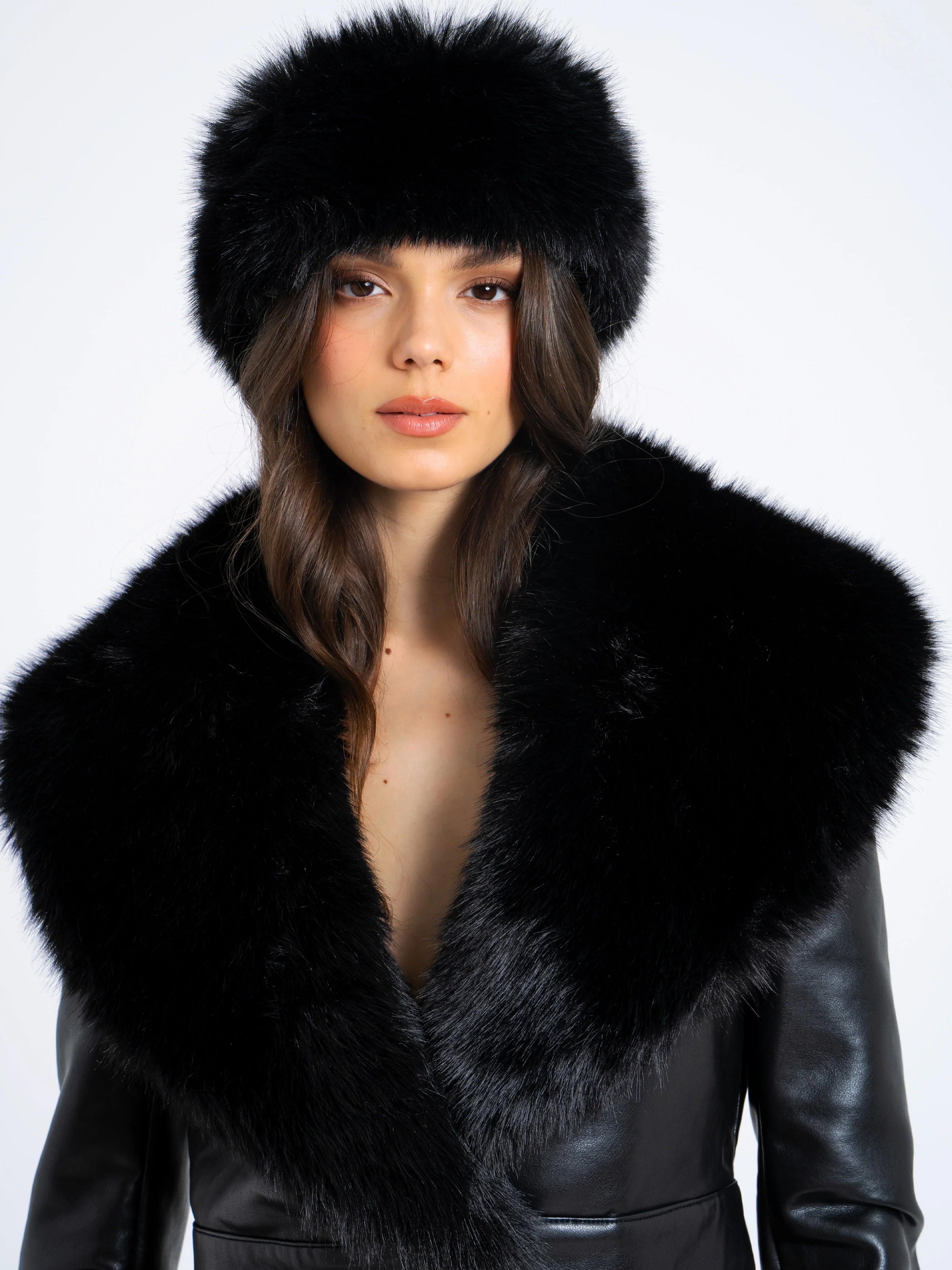 Miss Circle Black Wrap Around Vegan Fur Hat - Image 11