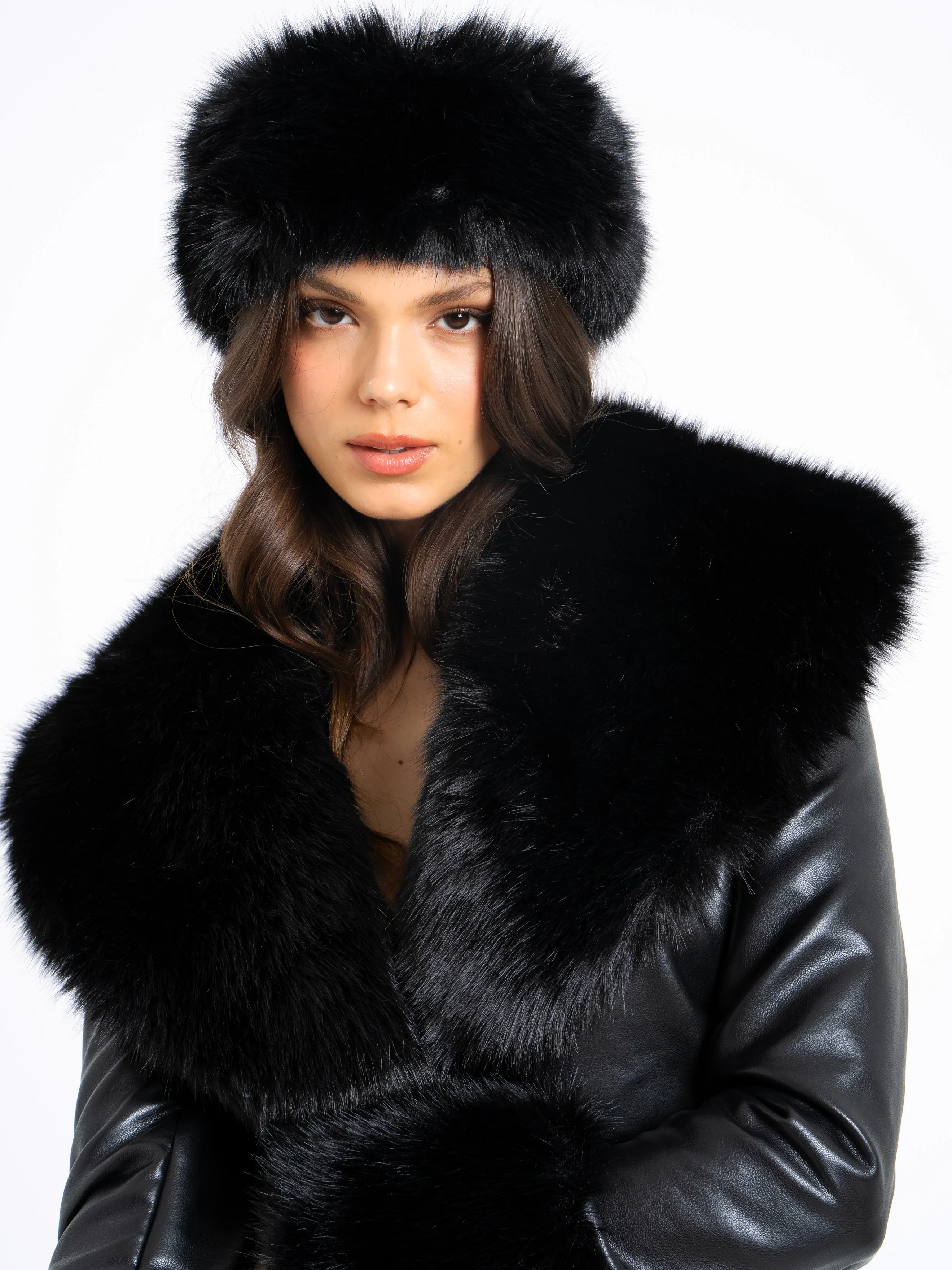 Miss Circle Black Wrap Around Vegan Fur Hat - Image 6