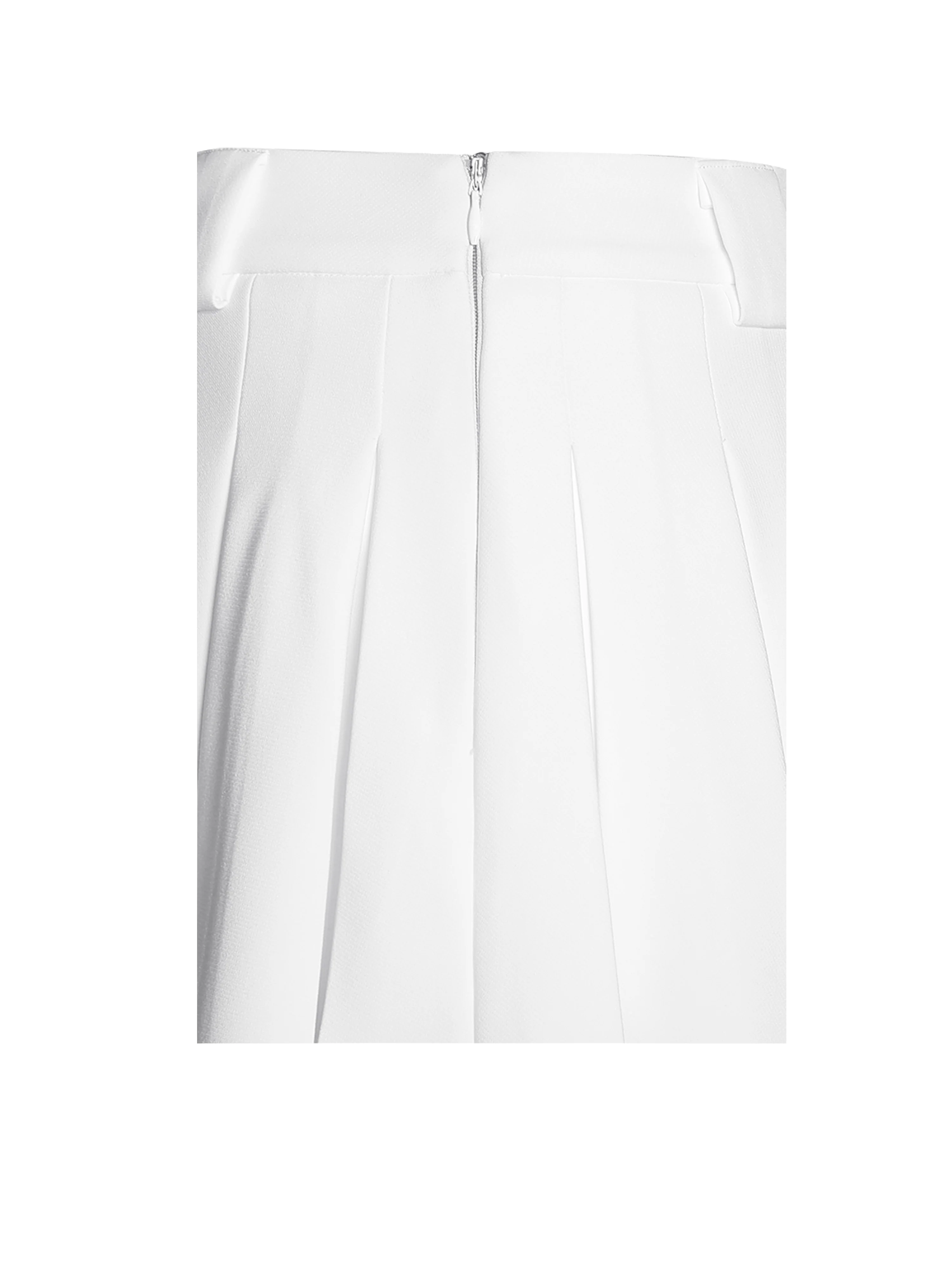 Oaklyn White Pleated Mini Skort - Image 13