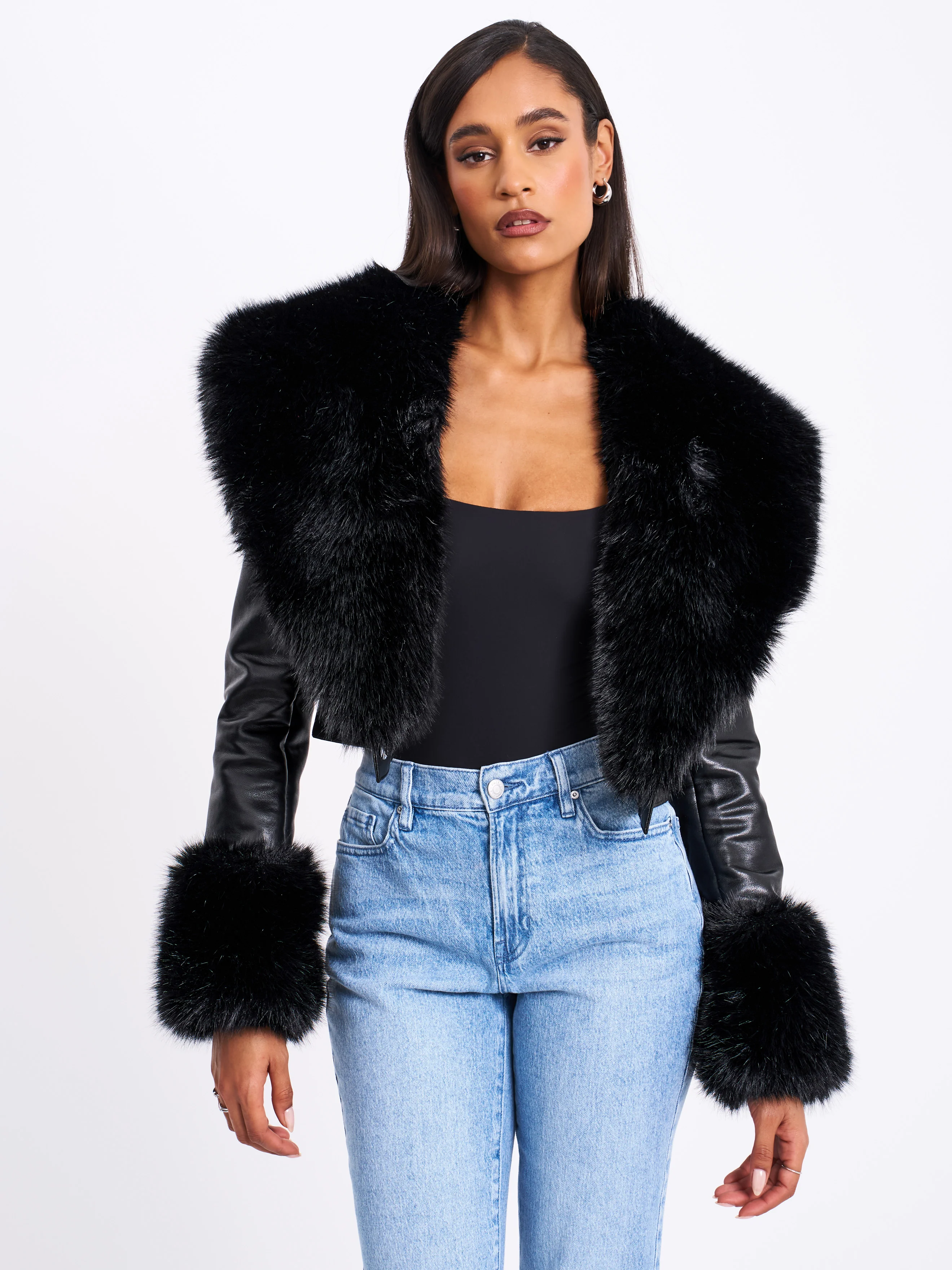 Ziah Cropped Leather Jacket with Fur Collar - Image 6